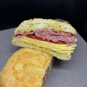 SANDWICH DE ASADITO